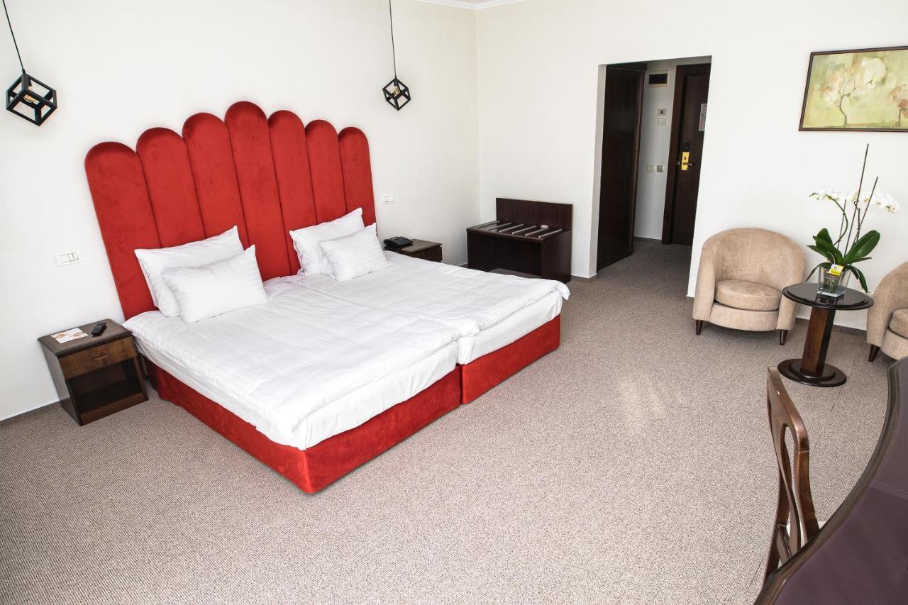 International Bucharest City Centre Hotel Buitenkant foto