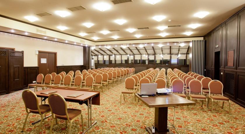 International Bucharest City Centre Hotel Buitenkant foto
